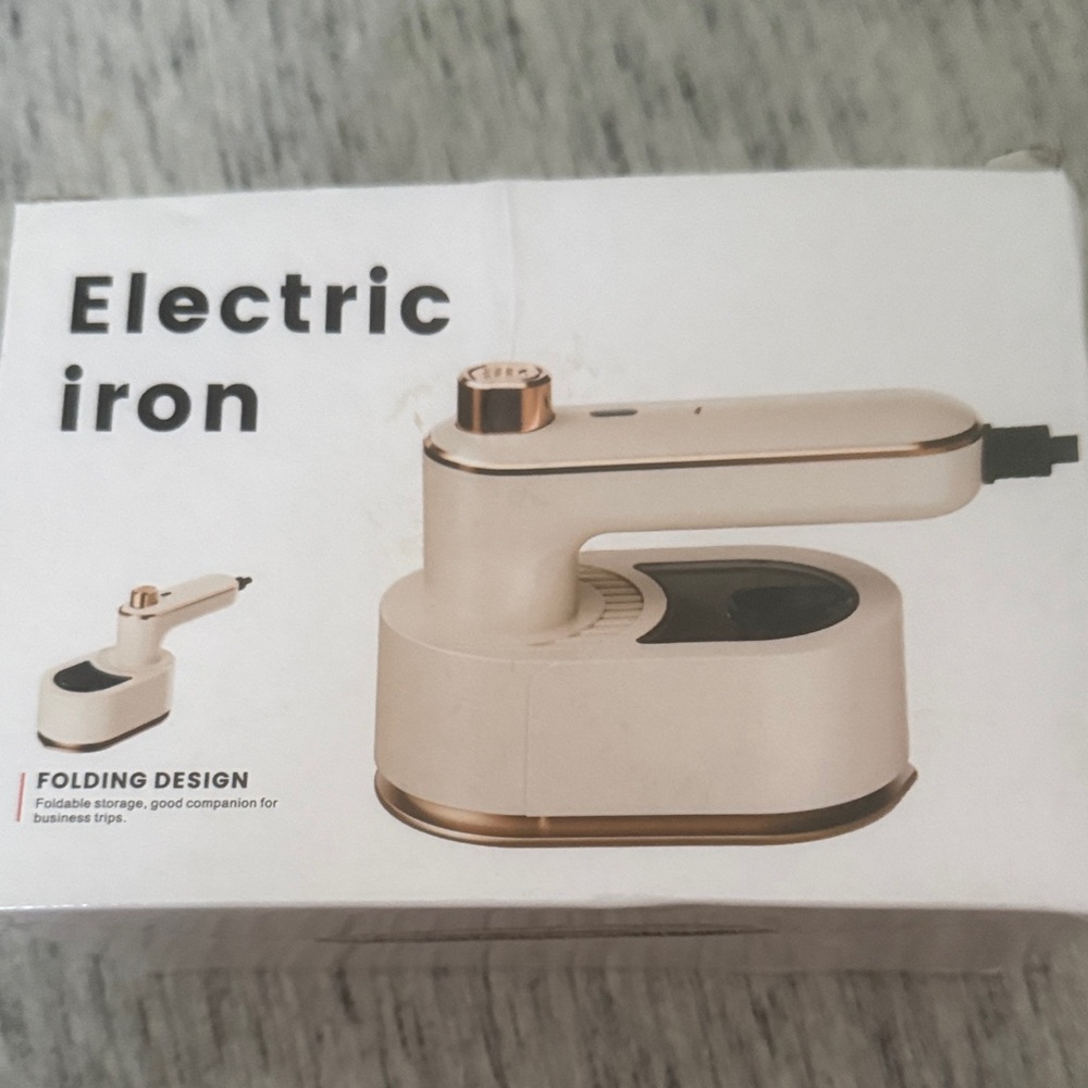 Brand New Travel Iron